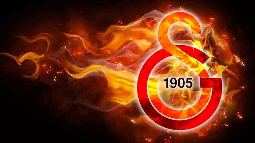 Galatasaray'ın yeni transferi Alexandru Cicaldau İstanbul'da!