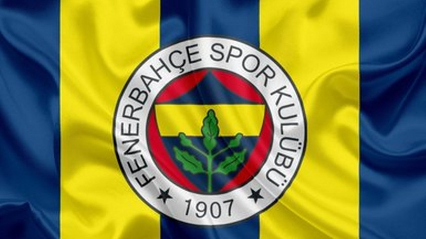 Fenerbahçe'de Caner Erkin ve Sinan Gümüş kadro dışı bırakıldı