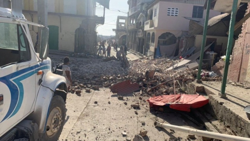 Haiti açıklarında 7,2 büyüklüğünde deprem!