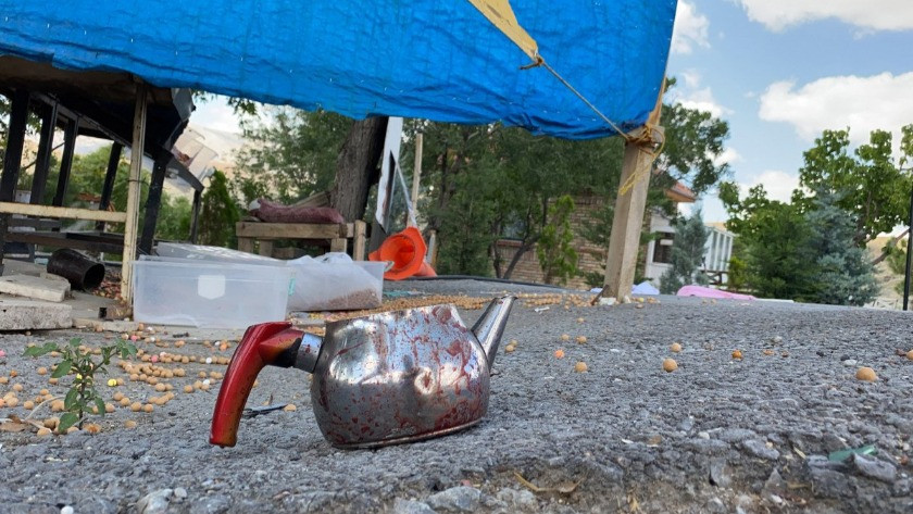 Konya'da çay soğuk diye semaveri deviren müşteriyi öldürdü