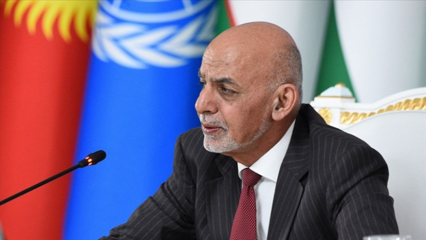 Afganistan Cumhurbaşkanı Eşref Gani ülkeyi terk etti