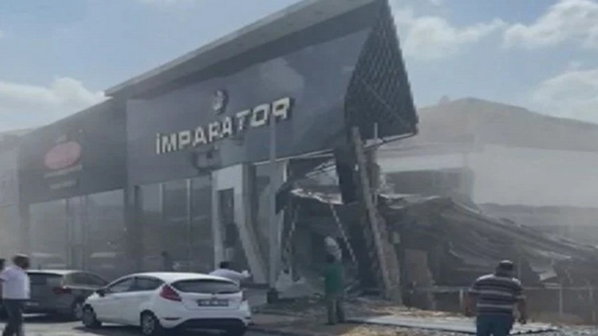 İkitelli Masko Sanayii sitesinde bina çöktü