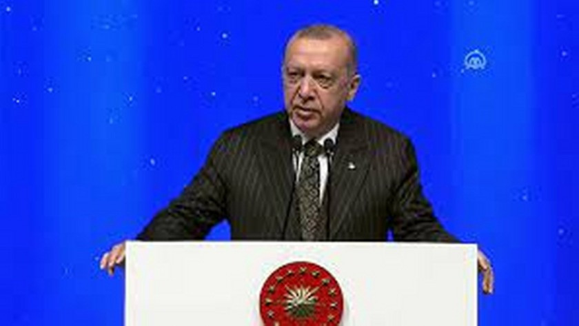 Cumhurbaşkanı Erdoğan'dan yüz yüze eğitim mesajı: Okullarımızı açık tutmakta kararlıyız