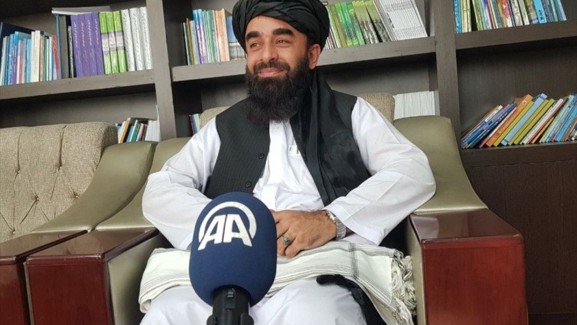 Taliban yeni geçici hükümeti açıkladı