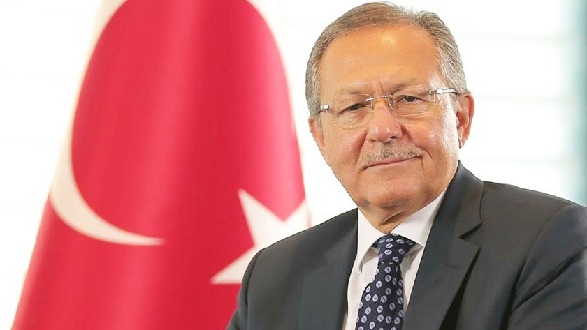 Eski AK Partili Belediye Başkanı Ahmet Edip Uğur hayatını kaybetti