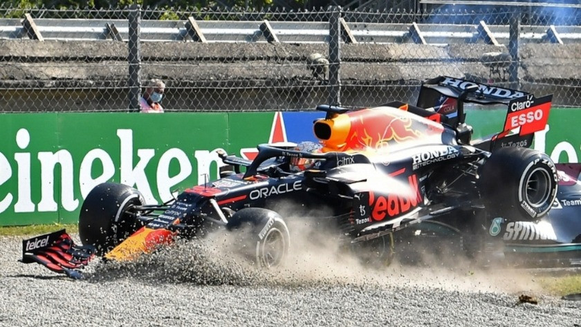 Formula 1'de korkutan kaza!