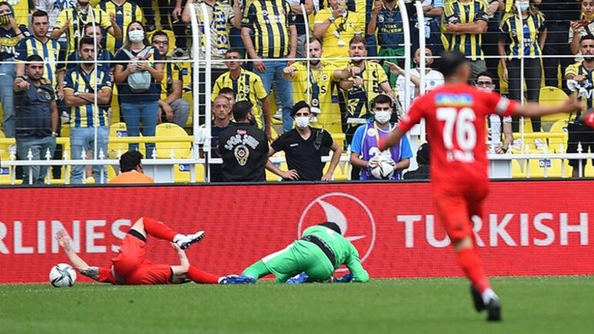 Fenerbahçe-Sivasspor maçına damgasını vuran hakem itirafı