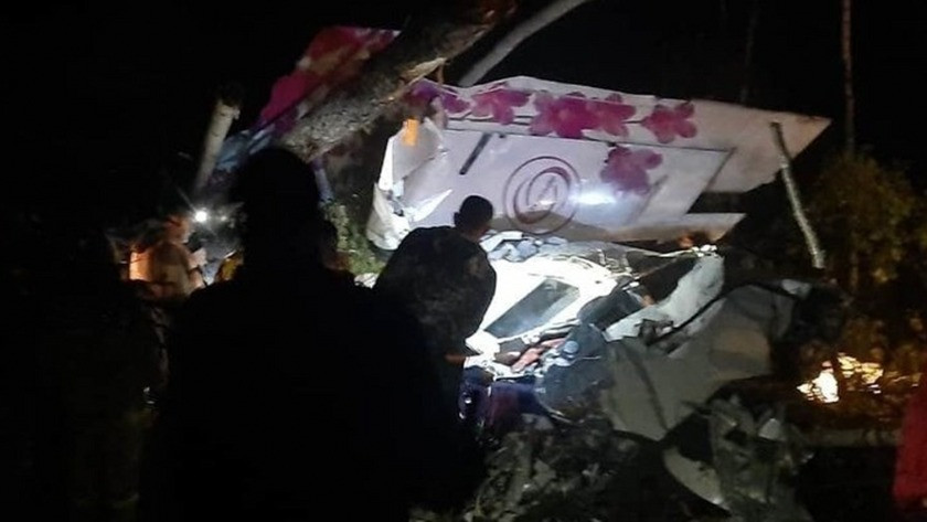 Rusya'da yolcu uçağı sert iniş yaptı: 4 ölü