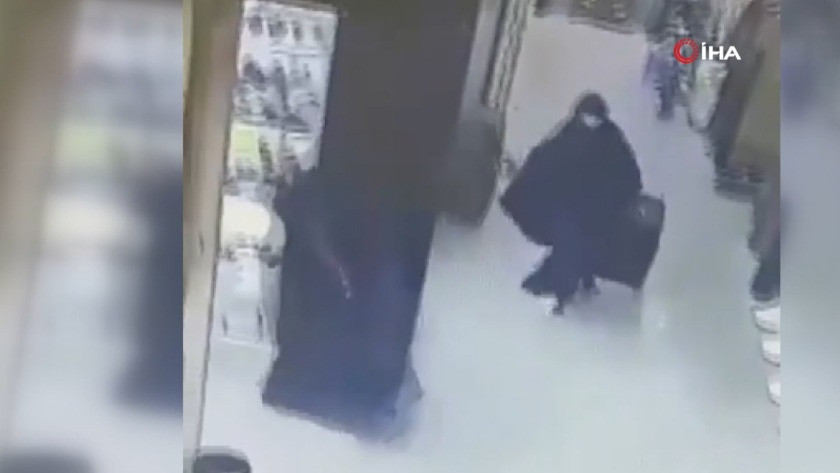 Filistin'de silahlı soyguncular kadın kılığına girerek kuyumcu soydu!