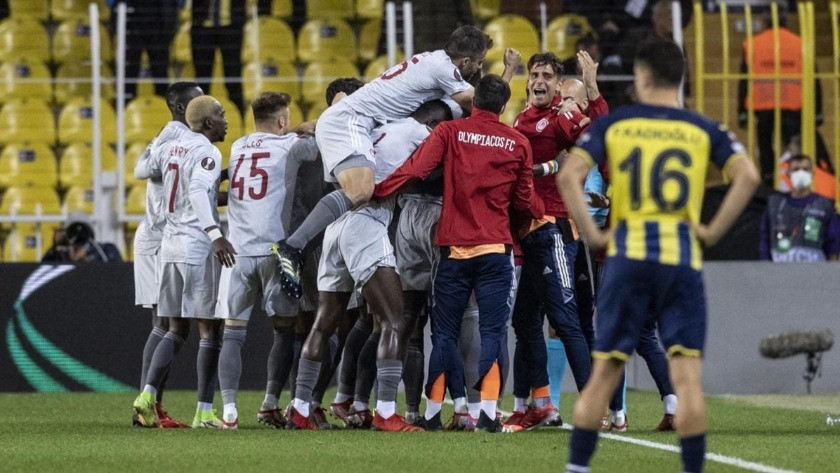 Fenerbahçe - Olympiakos maç sonucu: 0-3 (Maç Özeti)