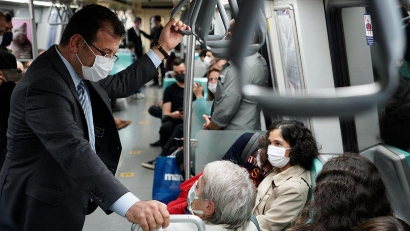 Ekrem İmamoğlu metroya bindi, Taksim'e çıktı
