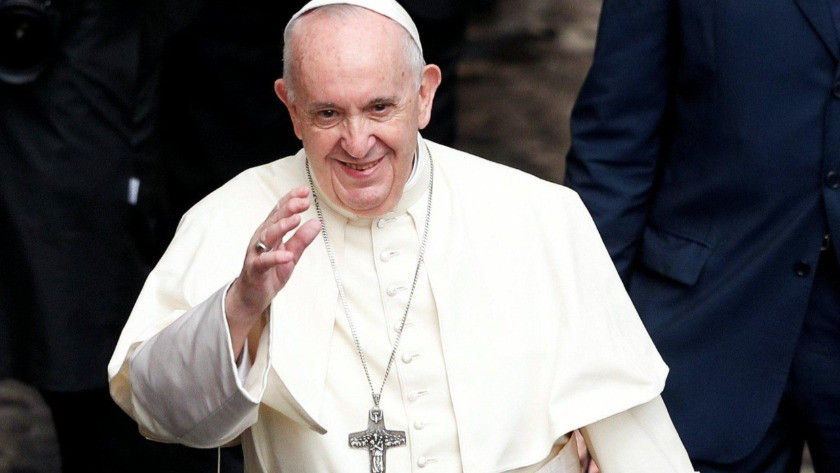 Papa Francis: Kiliselerde çocuk tacizlerini üzüntüyle öğrendim