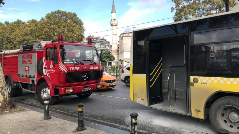 İstanbul'da iki İETT otobüsü çarpıştı! Yaralılar var