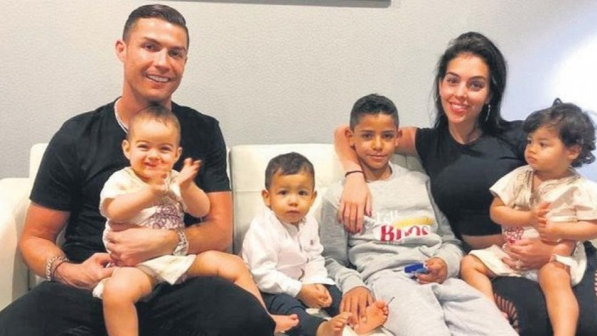Cristiano Ronaldo yine baba oluyor