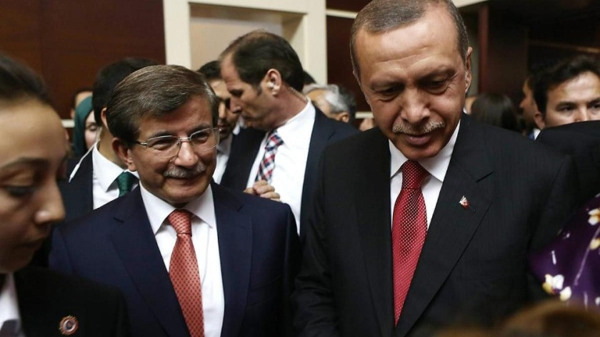 Erdoğan'dan Davutoğlu'na sürpriz davet
