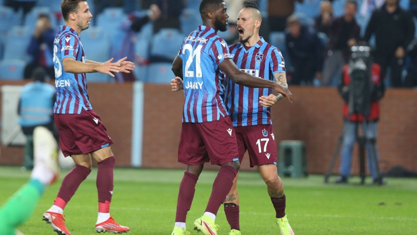 Trabzonspor geriye düştüğü maçta Çaykur Rizespor'u yendi