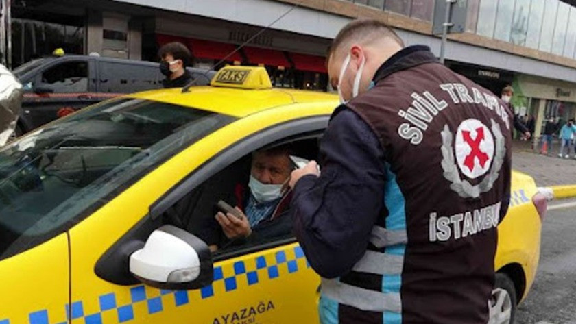 İstanbul'da ceza yiyen taksici öfkesini gazeteciden çıkardı
