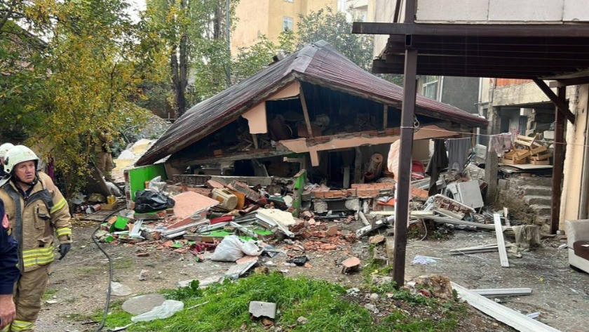 İstanbul’da korkutan patlama: Bina çöktü