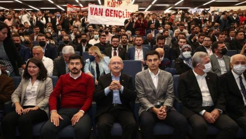 CHP Gençlik Kolları'nın yeni başkanı belli oldu