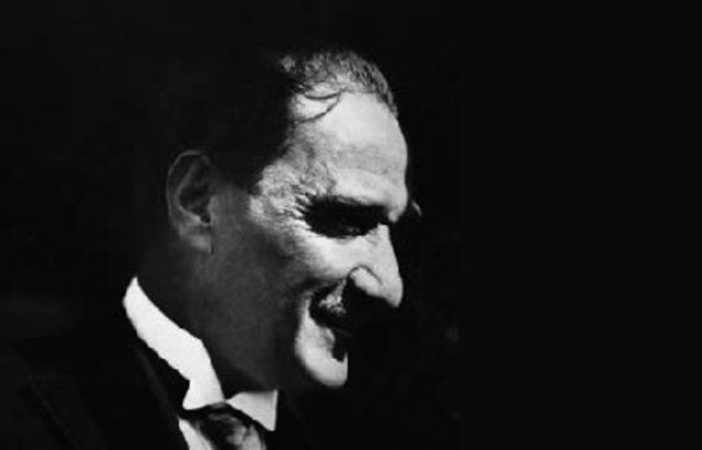 10 Kasım ile ilgili en güzel en duygulu 2, 4 kıtalık Atatürk şiirleri - Sayfa 1