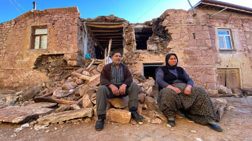 Konya'da deprem sonrası hasar tespit çalışmaları sürüyor
