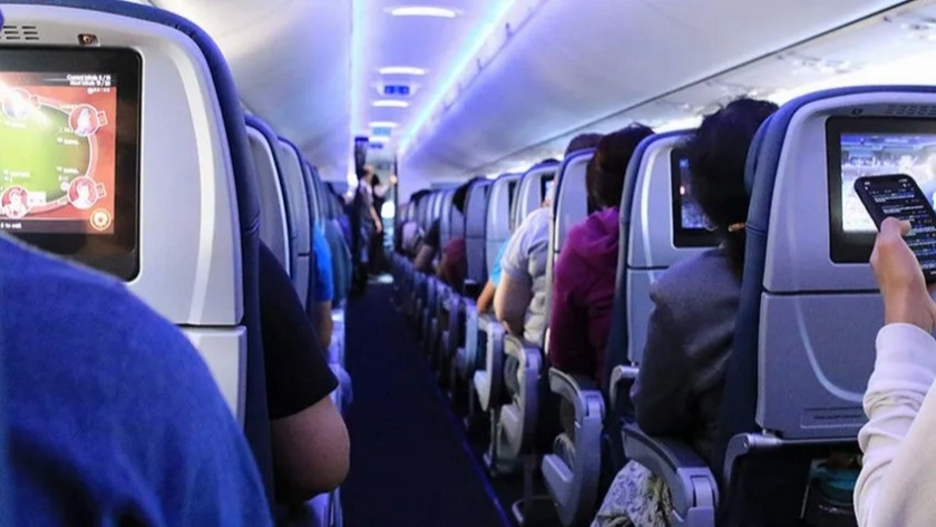 Uçak koltukları satılan yolcular açtığı davayı kazandı!