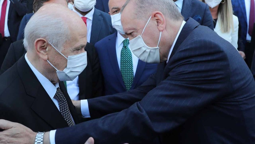 Bahçeli'den Cumhurbaşkanı Erdoğan'a tebrik telefonu