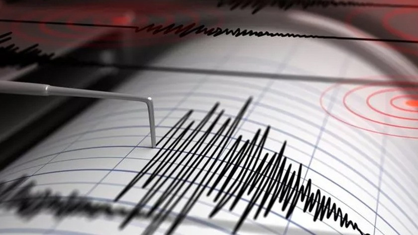 AFAD duyurdu: Erzurum'da korkutan bir deprem! Halk sokaklara döküldü