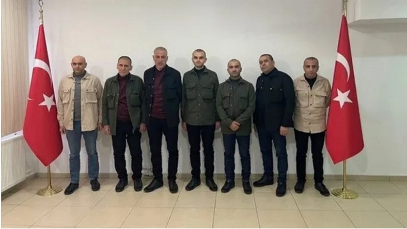 Libya'da 2 yıldır alıkonulan 7 Türk vatandaşı yurda getirildi