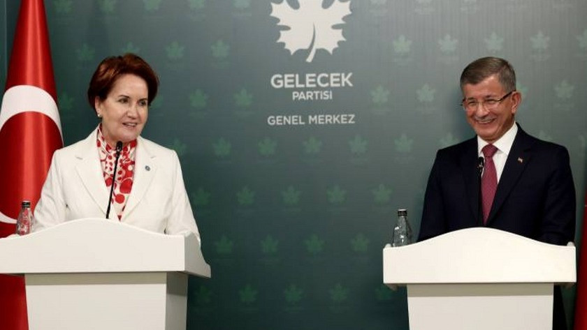 Ahmet Davutoğlu ve Meral Akşener bir araya geldi
