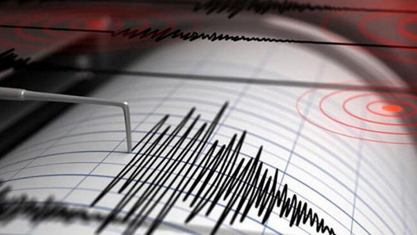 İzmir'de 5.1 büyüklüğünde deprem meydana geldi