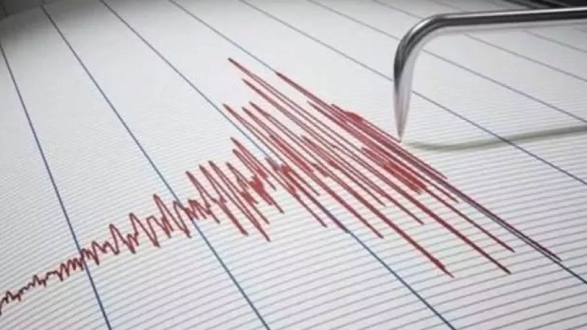İzmir'de 3.9 büyüklüğünde deprem meydana geldi
