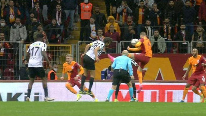 Galatasaray-Altay maçına damga vuran diyalog!