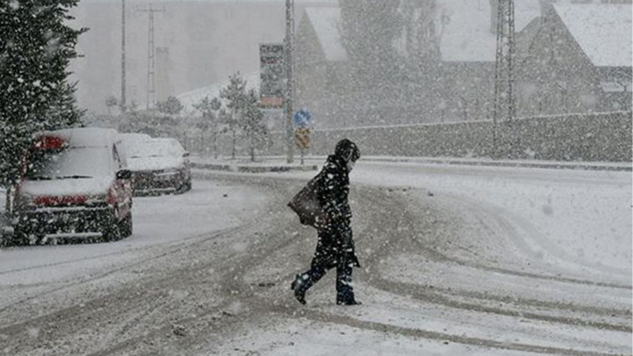 Bugün hava nasıl olacak? Bu şehirlerde yaşayanlar dikkat! 7 Aralık Meteoroloji'den kar uyarısı - Sayfa 1