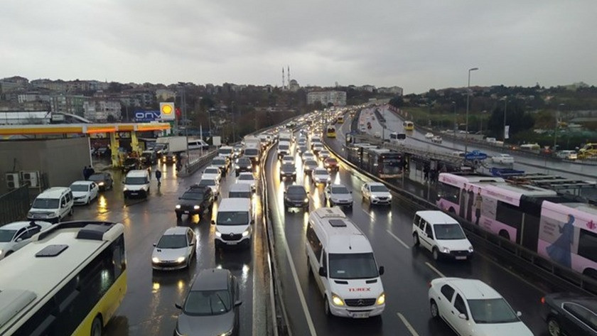 İstanbul'da trafik yoğunluğu yüzde 90'a yaklaştı