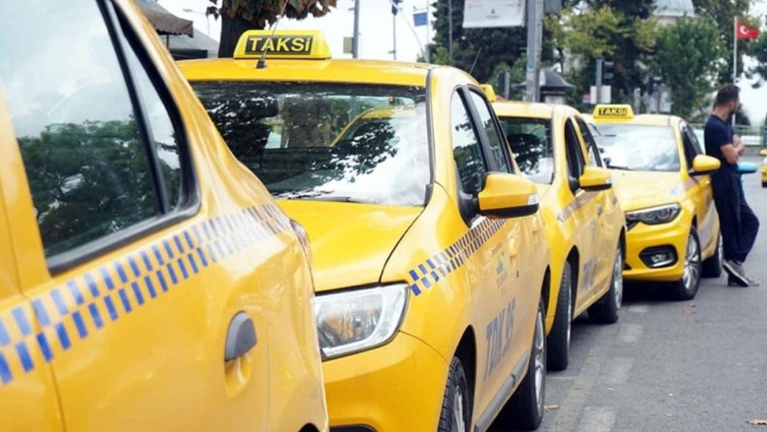 İBB'nin 750 minibüs ve 250 dolmuşun taksiye dönüştürme kararı...