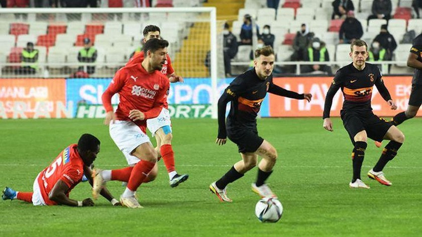 Sivasspor - Galatasaray maç sonucu: 1-0 (Maç Özeti)