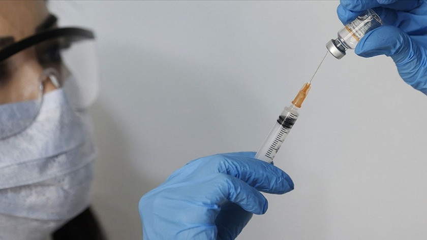 Belçika’da bir kişinin parayla aşı yaptırdığı ortaya çıktı