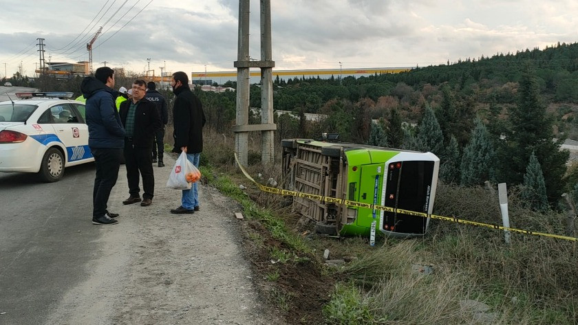 Kocaeli'de halk otobüsü devrildi: 7 yaralı 