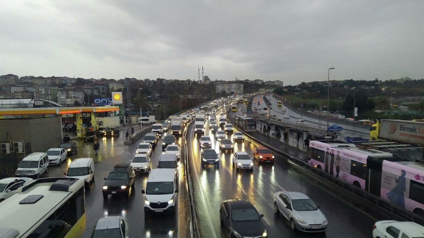 İstanbul Valiliği yılbaşı trafik tedbirlerini duyurdu