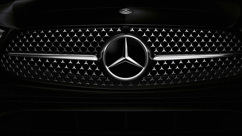 Dünya devi Mercedes Benz yüz binlerce aracı geri çağırdı...