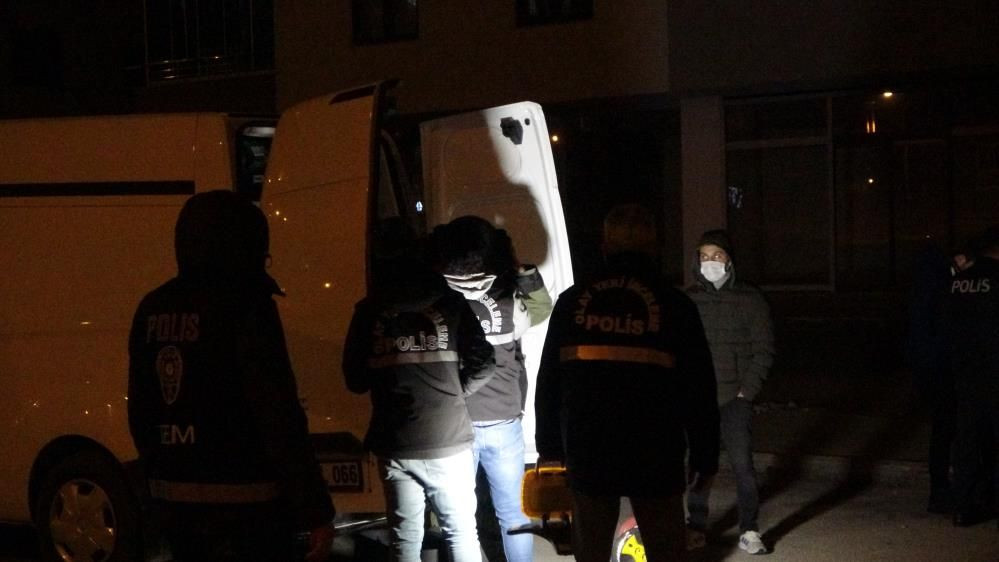 Çorum'da akıl almaz olay! Dini nikahlı eşinin otomobiline bomba düzeneği yerleştirdi - Sayfa 3