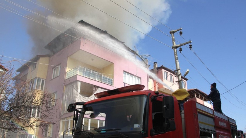 Manisa'da Jandarma Uzman Onbaşı yangında hayatını kaybetti