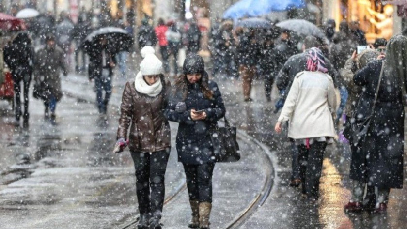 İstanbullular dikkat! Meteoroloji'den peş peşe uyarılar... Saat verildi