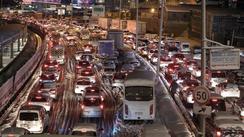 İstanbul'da özel araçlara trafik yasağı