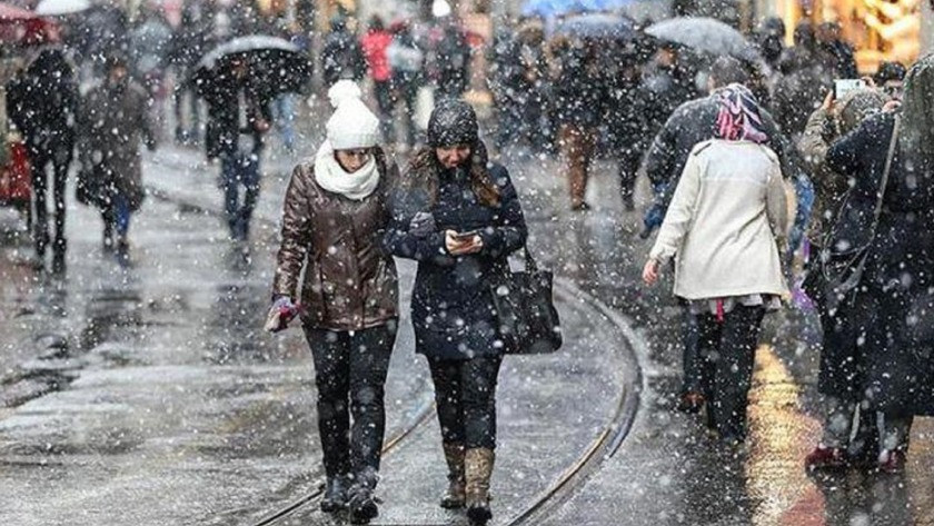 Soğuk hava dalgası yurdu terk ediyor! İstanbul'da ise kar beklenmiyor