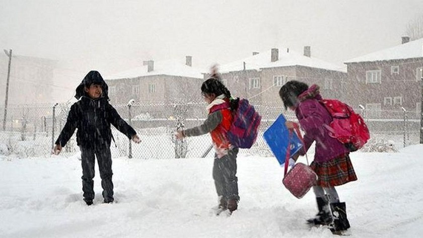 Eğitime kar engeli! Çok sayıda ilde okullar tatil edildi