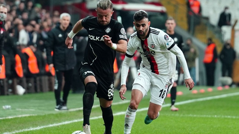 Beşiktaş, Altay'ı tek golle mağlup etti