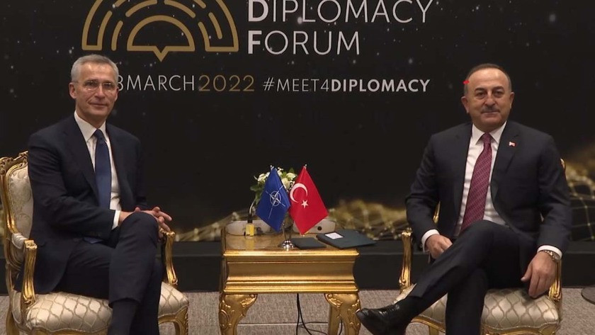 NATO Genel Sekreteri ile Mevlüt Çavuşoğlu arasında kritik görüşmeler!
