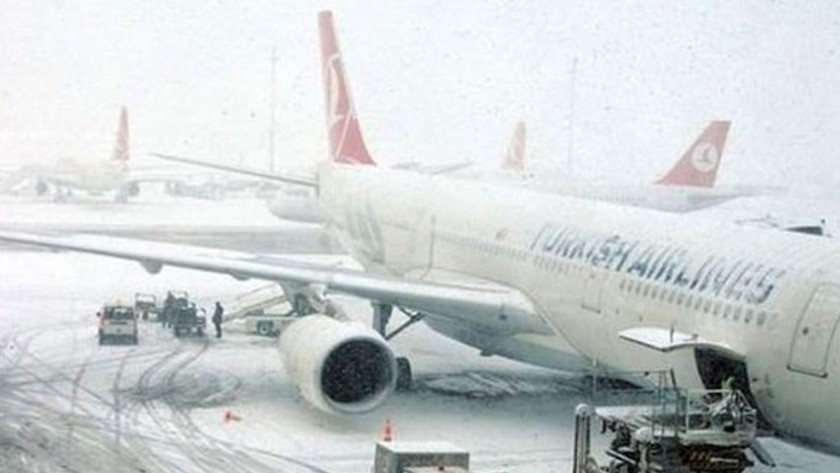 İstanbul'a kar yeniden geliyor! THY çok sayıda seferini iptal etti...